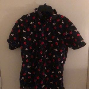 Hot Topic - IT Balloon Men’s Woven Button-Up Shirt